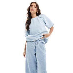 NWT ASOS DESIGN denim raglan puff sleeve top in bleach